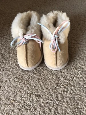 BABY SLIPPERS BOOTIES SUEDE WITH REAL SHEEPSKIN LINED  - Image 1 of 4