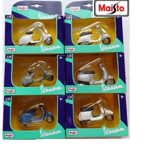 MAISTO VESPA SCOOTER SCALE 1:18 DIECAST PIAGGIO 1946 1961 1966 1969 1984 2005 - Picture 1 of 25