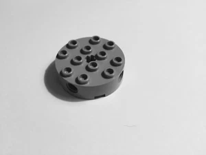 Lego Technic hellgrauer runder 4x4 Stein mit Achsloch  - Bild 1 von 1