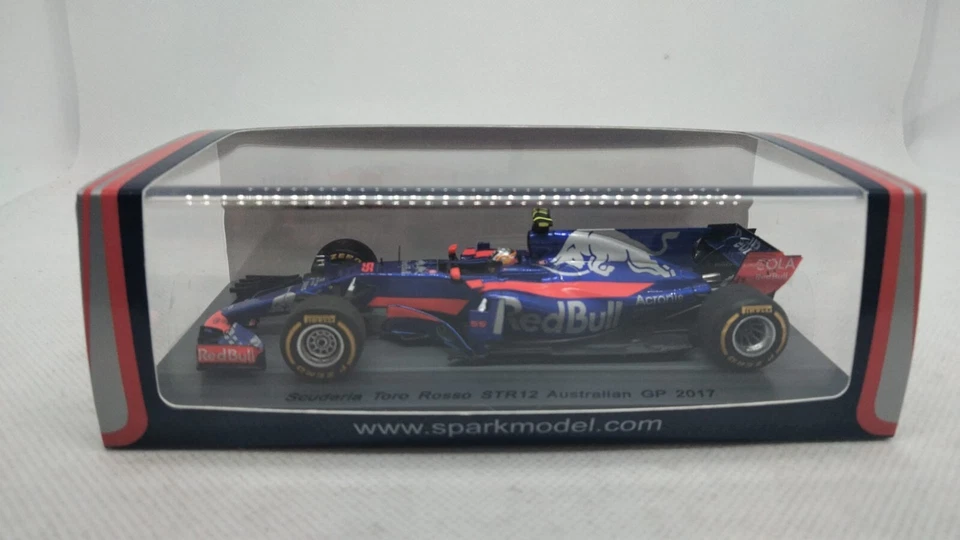 Spark  SCUDERIA TORO ROSSO STR12 AUSTRALIAN GP 2017 CARLOS SAINTZ JR  SCALA 1:43 - Immagine 1 di 4