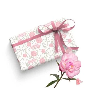 Geschenkpapier Name personalisiert mit eleganten Ranken rosa Rosen Geschenkpapier Rolle - Bild 1 von 3
