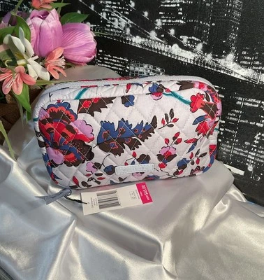 Vera Bradley Cord Organizer/Tech Case in Quilted Cotton VINYARD FLORAL NWT RV$45 - Image 1 of 4