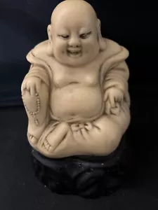 Vintage lachende Buddha Statue, über 50 Jahre alt, geschnitztes Resin. - Bild 1 von 2