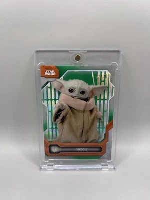 Grogu 2024 Topps Star Wars High Tek #46 Card Green #/10 W/Mag - Image 1 of 2