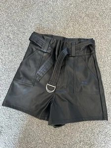 Womens Quiz Shorts, Faux Leather, Size 6, Black, Belted, Lined - Picture 1 of 4