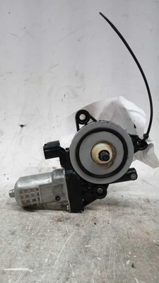 Used Front Right Door Window Regulator Front fits: 2017 Hyundai Sonata electric - Image 1 of 4
