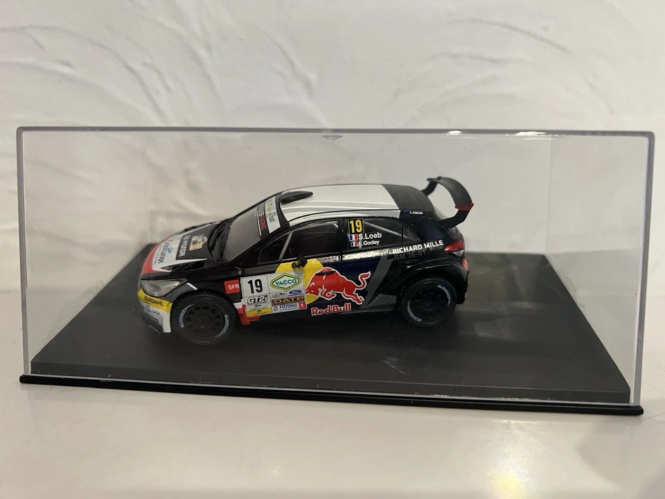 Hyundai i20 WRC Rallye du Var 2019 Loeb Altaya - Photo 1/4