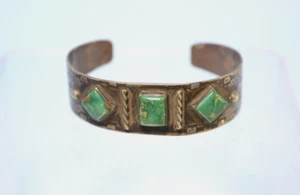 Early Navajo bracelet with early square cut turquoise settings - Picture 1 of 4