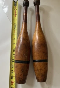 Vtg Pair of Wooden Juggling 1.50 lb clubs 16” Solid Wood Exercise Circus Club - Picture 1 of 16