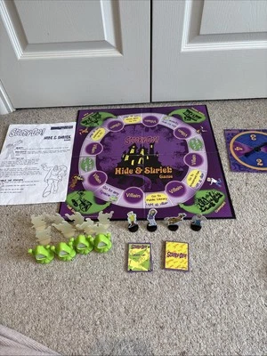 2003 Scooby-doo! Hide and Shriek Game by Pressman Incomplete - No Flashlight  - Image 1 of 3