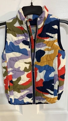 Boden Kids Puffer Vest 5/6 Yrs Multicolor Camo Lightweight Outdoor Bright Colors - Image 1 of 3