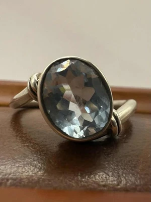 Quality 925 Sterling Silver Topaz Set Ring • Size - Q • 4.11 Grams - Image 1 of 4