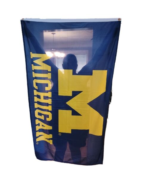 Michigan Wolverines 3x5 FT Flag Man Cave Logo Banner Football NCAA FREE  Shipping