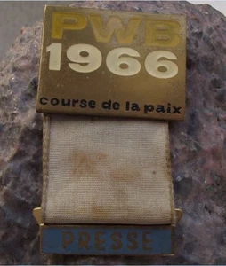 1966 Course de la Paix Peace Race WBP Cycling Cycle Tour Press ID Pin Badge - Picture 1 of 2