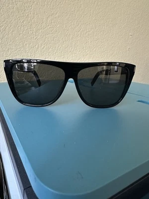 Gafas de sol para mujer YSL Saint Laurent Foto 1 de 4