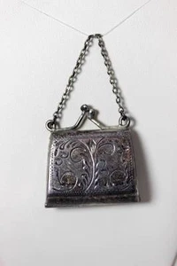 Precioso Cartero Vintage Miniatura Plata Esterlina con Trabajo de Desplazamiento 1,25" - 4228 - Imagen 1 de 7