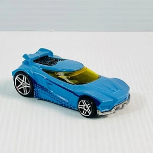 Hot Wheels: Chicane Light Blue Die Cast Car 2017 - Imagen 1 de 9