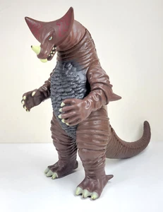 Gomora Ultraman Bandai 2007 Kaiju 6"+ Monster alimentado por batería, sin probar, leer - Imagen 1 de 7