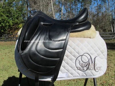 Sillín de doma 18" DEVOUCOUX HARMONIE MONOFLAP - 2A solapas (CRISTALES DE SWAROVSKI) Foto 1 de 4