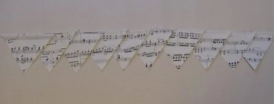 MUSIC BUNTING ANTIQUE MUSIC BANNER LIBRARY DECORATIONS OFFICE DECOR HANGING  - Image 1 of 4