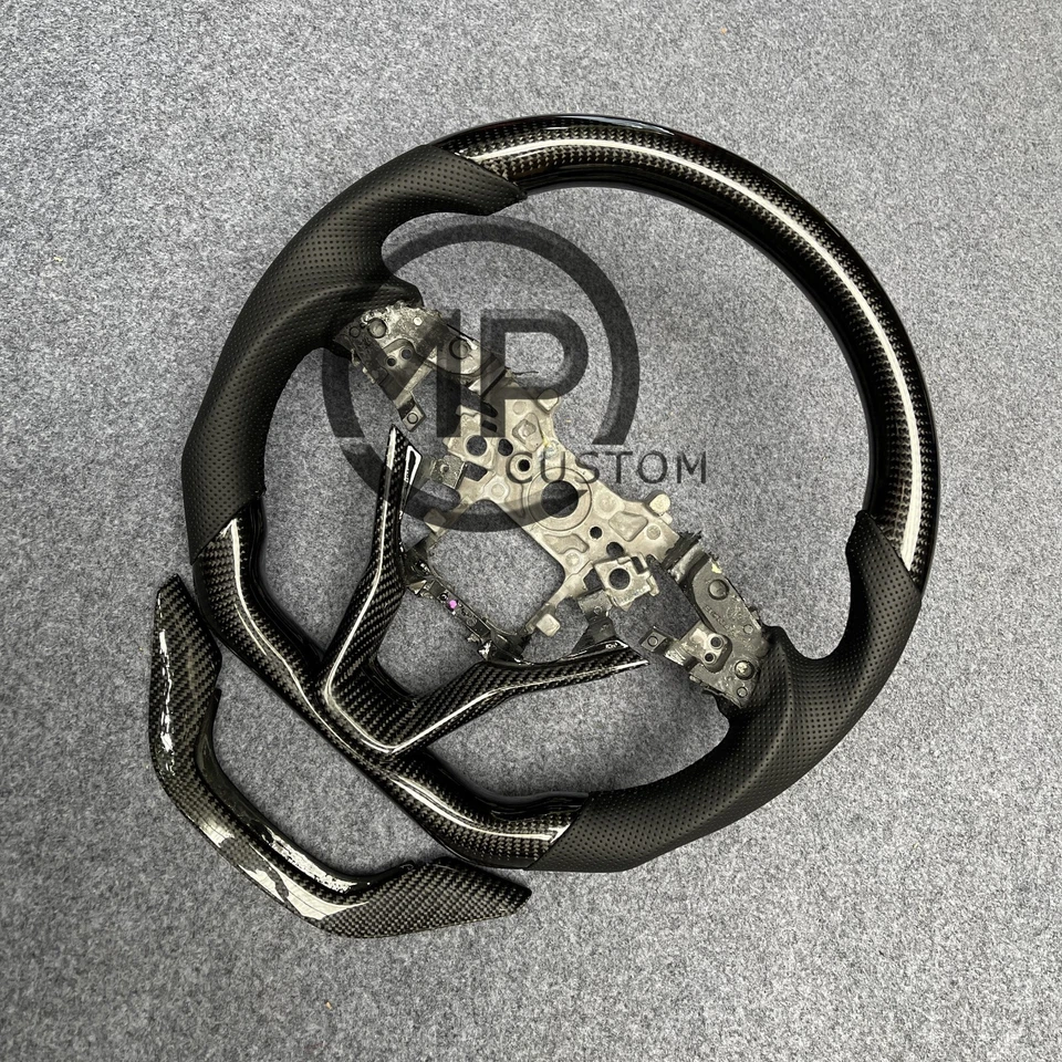 Custom Carbon Fiber Steering Wheel Fit For Honda 10th gen Accord Insight 2018+ - Image 1 of 4