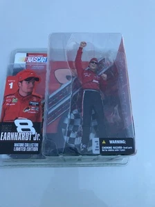 McFarlane Dale EarnHardt Jr. 2003 nuevo en caja Figura de coleccionista maduro NASCAR serie 1 - Imagen 1 de 1