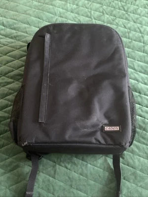 Mochila Caden negra para cámaras, portátiles y otros accesorios tecnológicos portátiles Foto 1 de 4