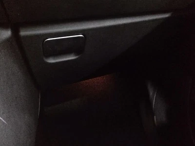 ROVER SPT 2011 Glove Box 951048 - Image 1 of 4