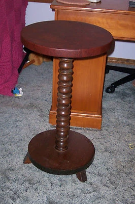 Soporte de helecho de vinilo de caoba pesado (PS43) Foto 1 de 3