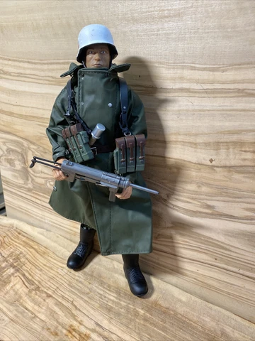 1/6. WW2 German infantry Soldier 12” Action Figure Cover