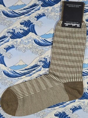 Pantherella Mens English Wool Socks Vertical Stripes Olive UK 7.5-9.5 41-44 £19 - Image 1 of 4