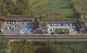 Postal publicitaria verde boliche Kentucky Colonel Motel & Restaurant - Imagen 1 de 2