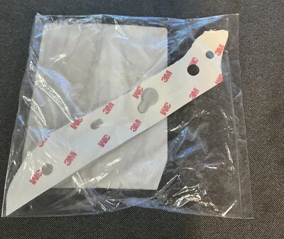 2021 MERCEDES-BENZ E63 AMG W213 ISOLADOR DE PARA-LAMA DIANTEIRO LH FABRICANTE DE EQUIPAMENTO ORIGINAL 213-889-01-95 - Imagem 1 de 4