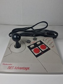 Nintendo NES Controller Lot Advantage Controller and 3 games For Parts/Repair