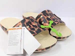 Crocs Clásico Animal Remix Slides Sandalias Estampado Leopardo Hombres 9 Mujeres 11 NUEVO - Imagen 1 de 7