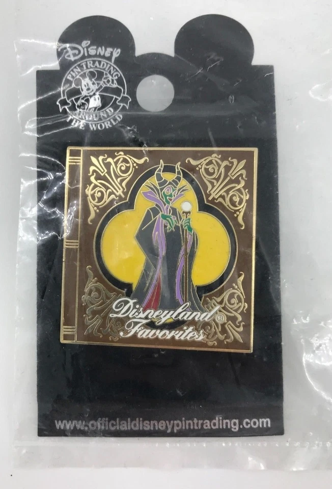 罕见迪士尼乐园收藏夹 Maleficent 徽章 全新卡片 灰色版本 — 第 1/1 张图片