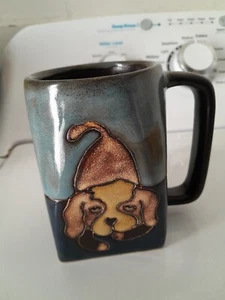 Taza de café de cerámica de gres Mara, perros cachorros marrones, fondo cuadrado, 12 oz - Imagen 1 de 8