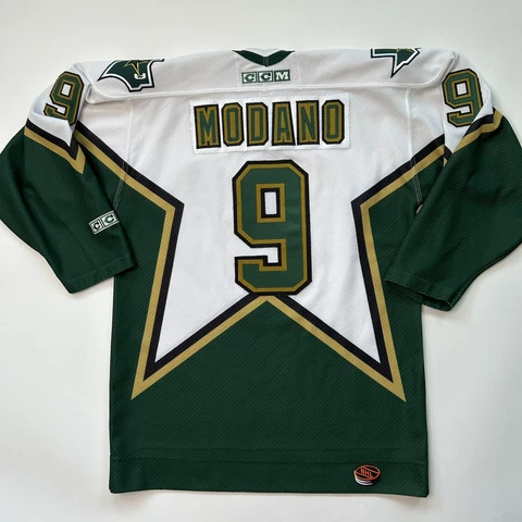 Vintage CCM Dallas Stars Jersey Youth Large/XL Mike Modano #9 White Green Cover
