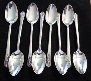 8 Holmes & Edwards International  SPRING GARDEN Silverplate Teaspoons EXC! - Picture 1 of 3