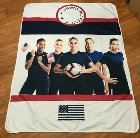 USWNT Players USA Soccer World Cup Photos Throw Blanket 41.5" W x 55" H Cover