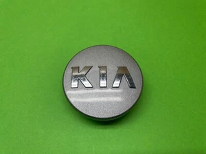 Original Emblema tapa central de rueda Kia soul rio 52960-1Y200 529601Y200 - Imagen 1 de 2
