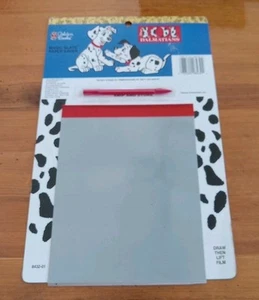 Libri d'oro vintage Disney 101 Dalmations Magic Ardesia salva carta disegno e sollevamento - Foto 1 di 4