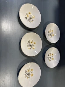 Set 5 ciotole porcellana Edwin Knowles MCM - fiori gialli foglie verdi - Foto 1 di 4