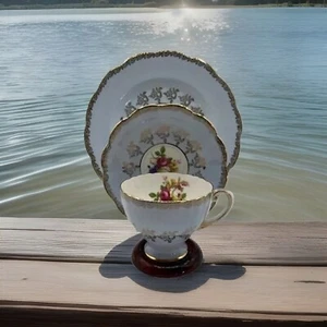 Vintage Royal Standard Fine Bone China 3 pieces Lt Blue w/Floral Gold Trim #4425 - Picture 1 of 5