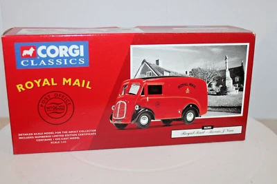 Corgi Classics #06203 Royal Mail - Morris J Van  - 1:43s - Image 1 of 4