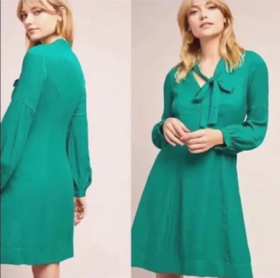 Vestido acampanado Moulinette Soeurs Anthropologie GINA verde con cuello atado talla 0 Foto 1 de 4