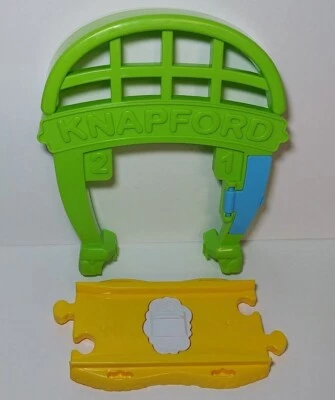 Fisher Price My First Thomas & Friends Railway Pals Interactive S2A and Knapford - Image 1 of 4