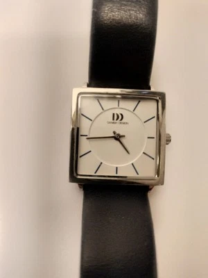 Danish Design Quartz Vest Ladies Wrist Watch with Leather Band - Image 1 of 4