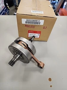 Honda Crankshaft 1992-2001 CR250R #13300-KZ3-B10 - Picture 1 of 1