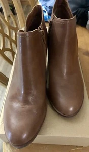 Alex Marie DAMEN GRÖSSE 11 Braun LEDER Gleneva Chelsea STIEFELETTE Top - Bild 1 von 10